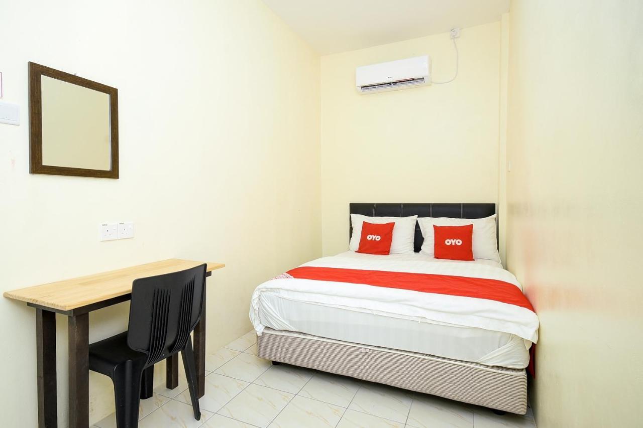 Oyo 90172 Goodwill Homestay Batu Niah Exterior photo