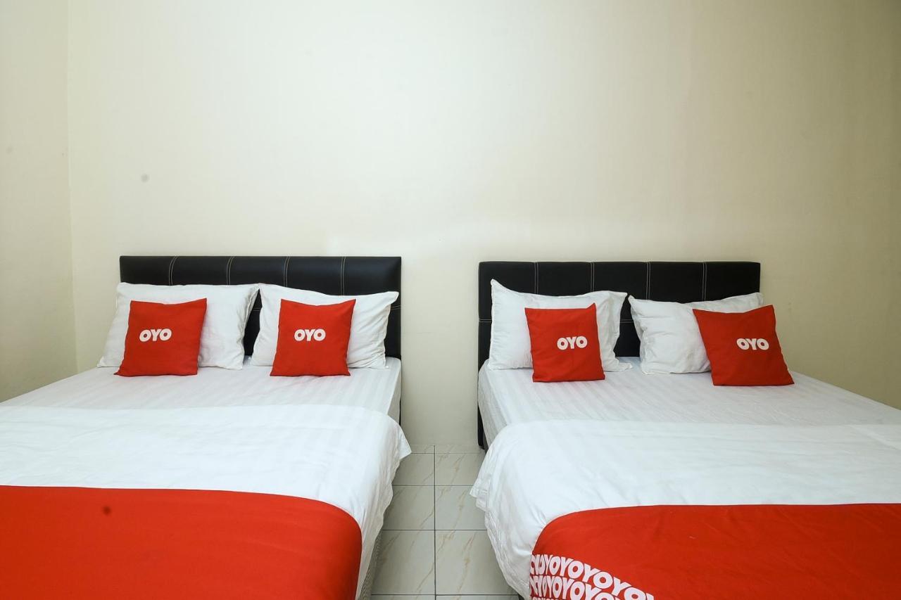 Oyo 90172 Goodwill Homestay Batu Niah Exterior photo