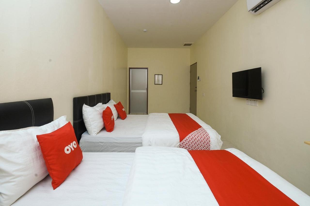 Oyo 90172 Goodwill Homestay Batu Niah Exterior photo
